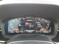 BMW M550i xDrive 2021 8