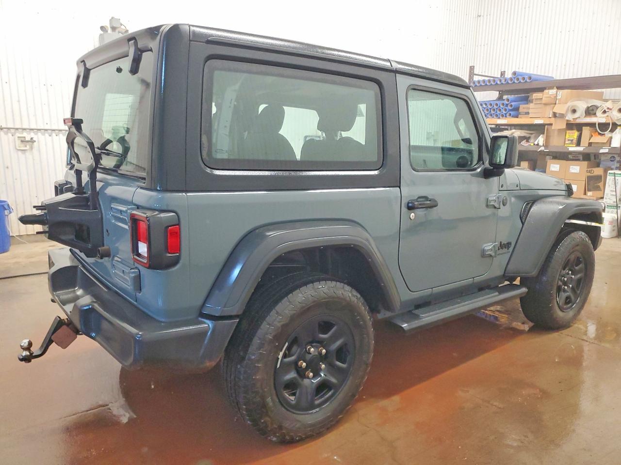Jeep Wrangler Sport 2024 2