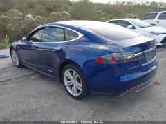 Tesla Model S P85D 2015 4