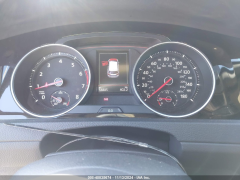 Volkswagen Golf GTI 2020 10