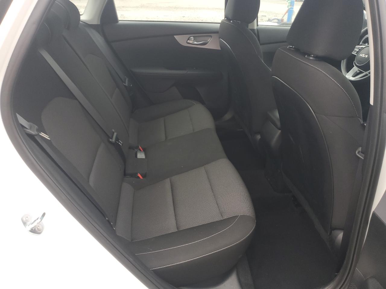 Kia Forte Lxs 2024 9