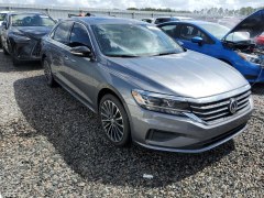 Volkswagen Passat SEL 2022 2