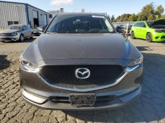 Mazda CX-5 Touring 2017 1