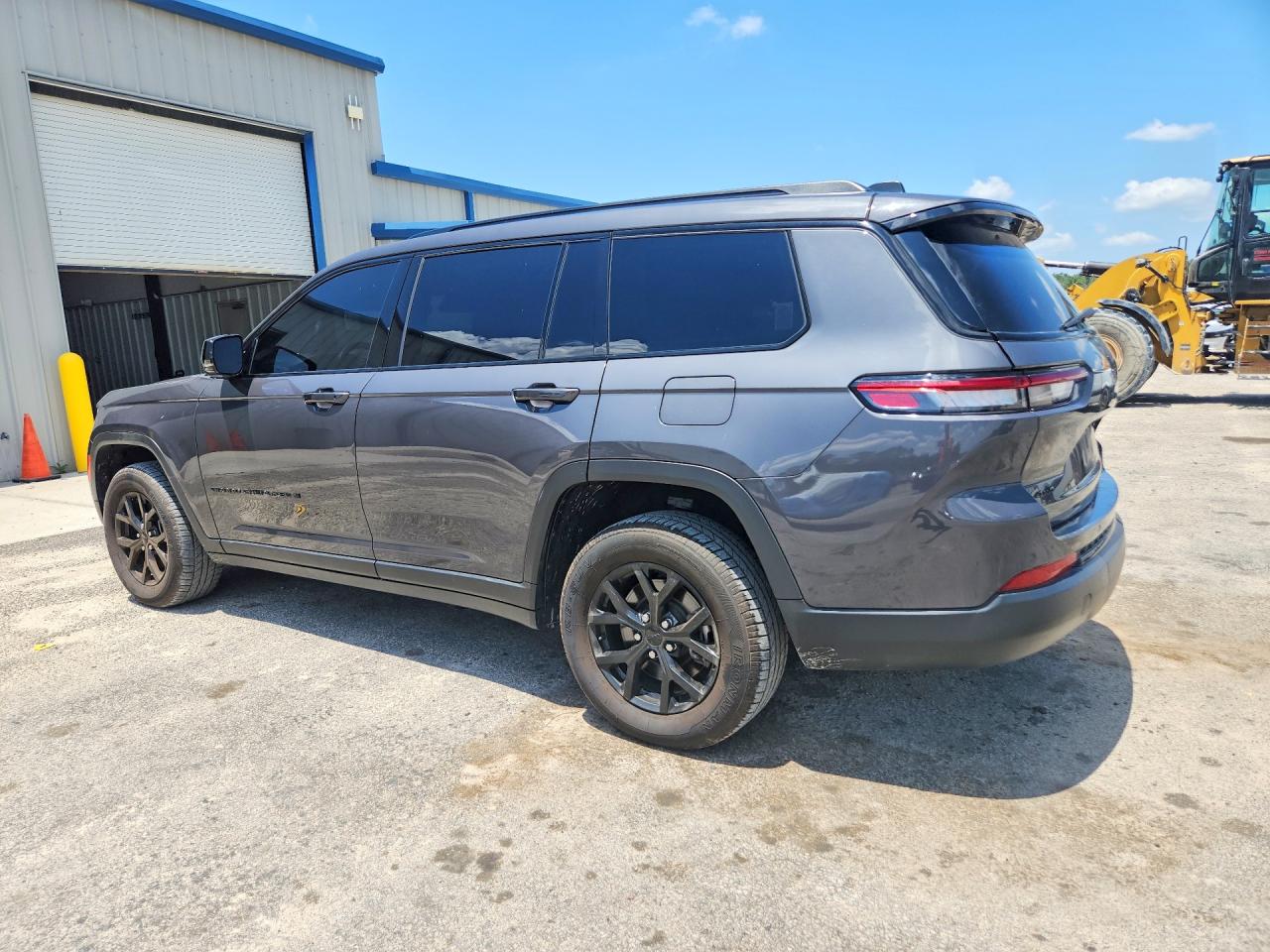 Jeep Grand Cherokee L Laredo 2024 1