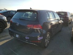 Volkswagen e-Golf SE 2019 3
