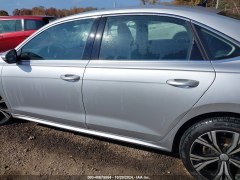 Volkswagen Passat SE 2021 3