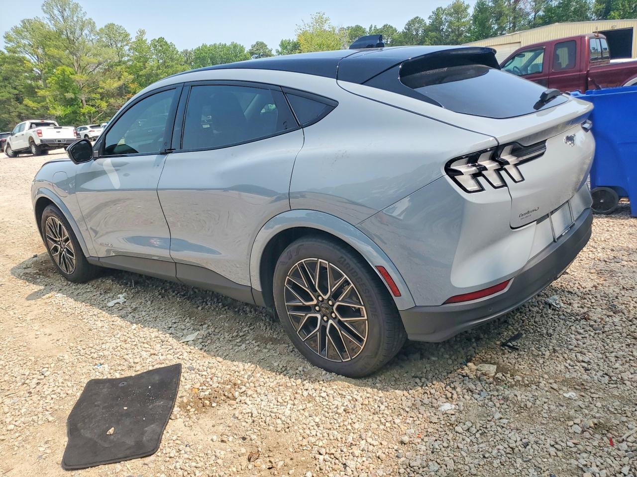 Ford Mustang Mach-E Premium 2025 1