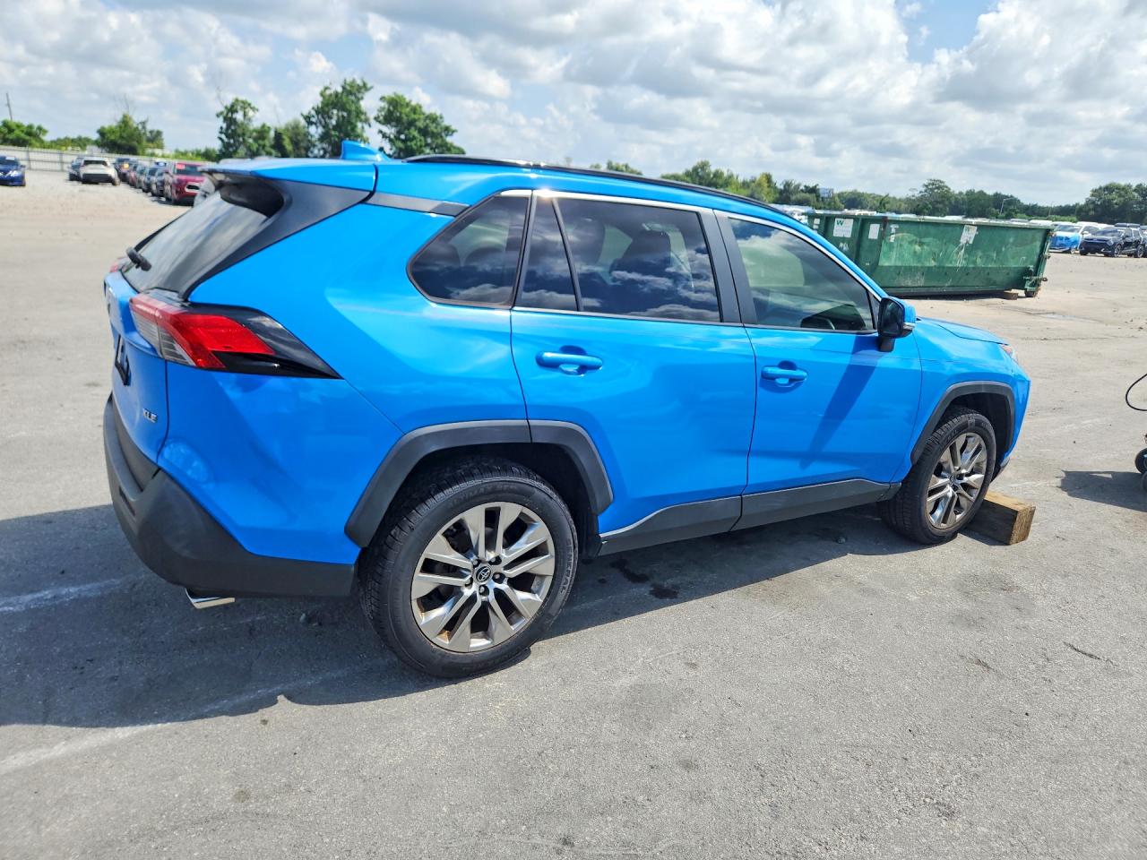 Toyota Rav4 XLE Premium 2019 2