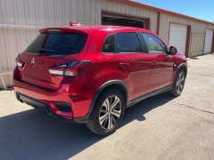Mitsubishi Outlander Sport ES 2021 3