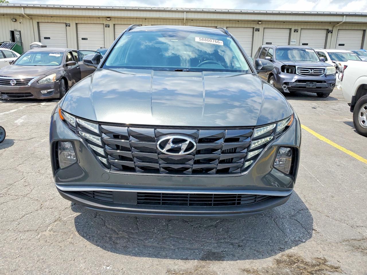 Hyundai Tucson Blue 2024 4