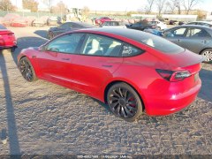 Tesla Model 3 Performance 2022 4