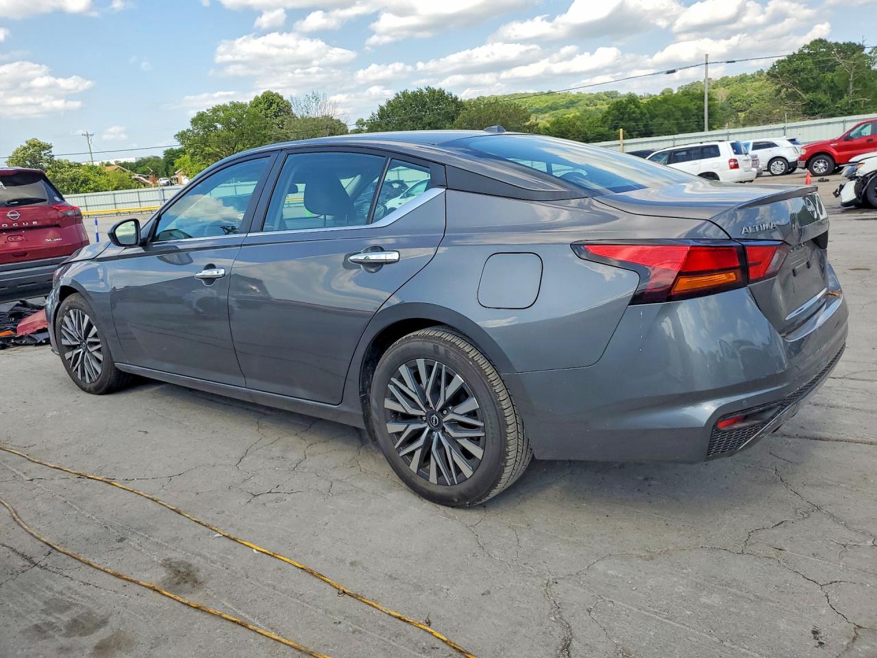Nissan Altima Sv 2025 1
