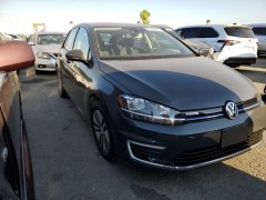 Volkswagen e-Golf SE 2019 2