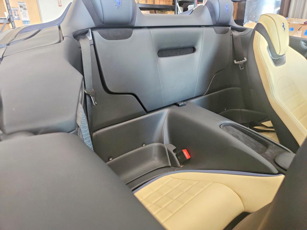 Ferrari Roma Spider 2026 9