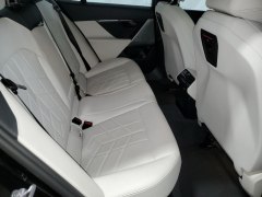 BMW 530i xDrive 2024 9