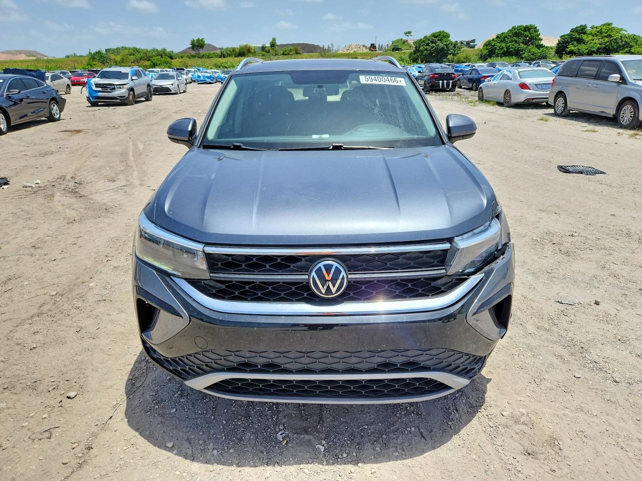 Volkswagen Taos SE 2022 4