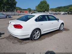 Volkswagen Passan SEL 2014 3