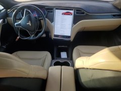 Tesla Model S 60D 2016 7