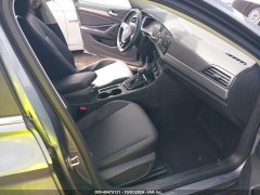 Volkswagen Jetta SE 2019 9
