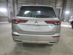 Mitsubishi Outlander SE 2024 3