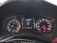 Jeep Renegade Latitude 2019 10