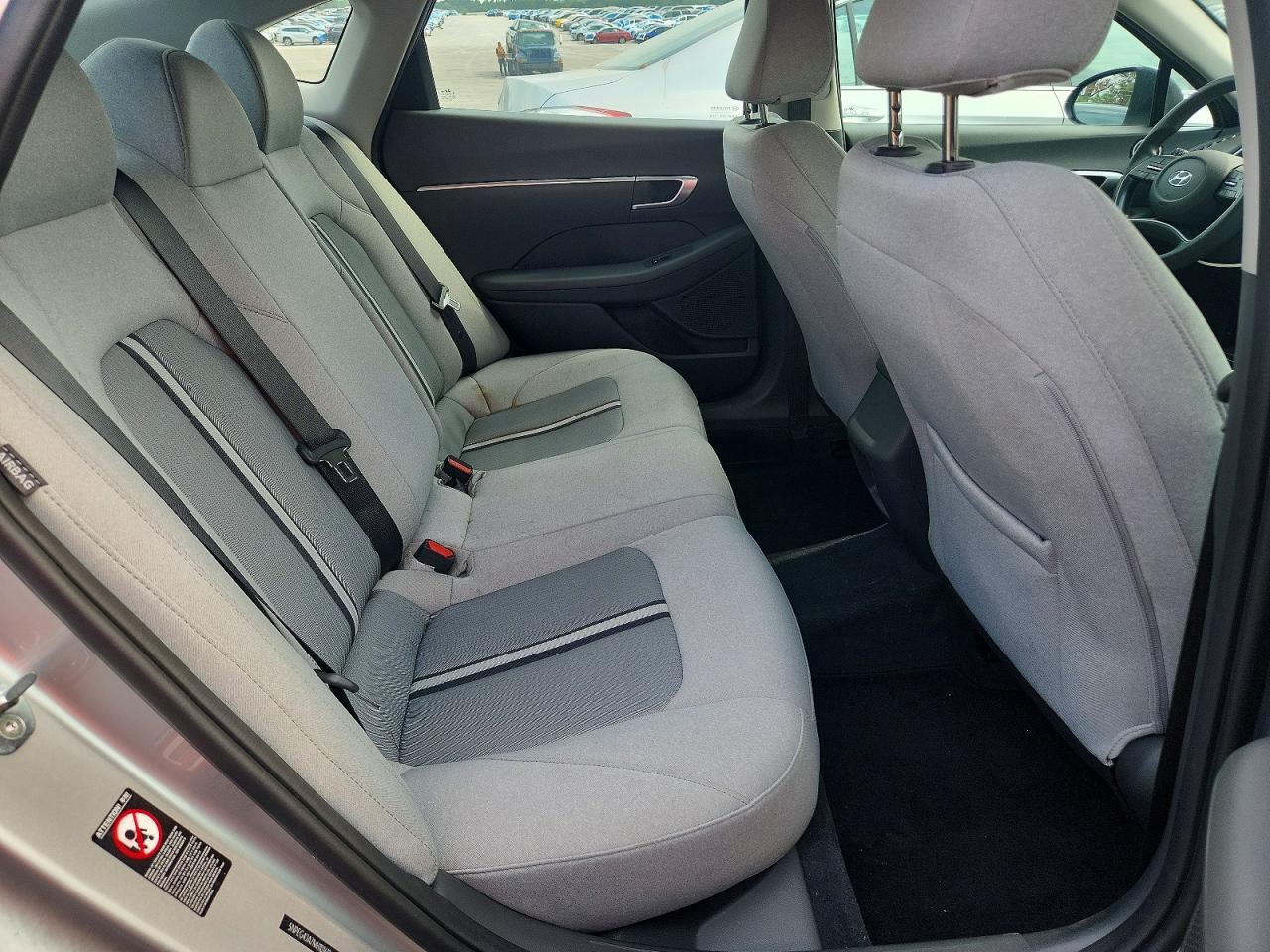 Hyundai Sonata SE 2021 9