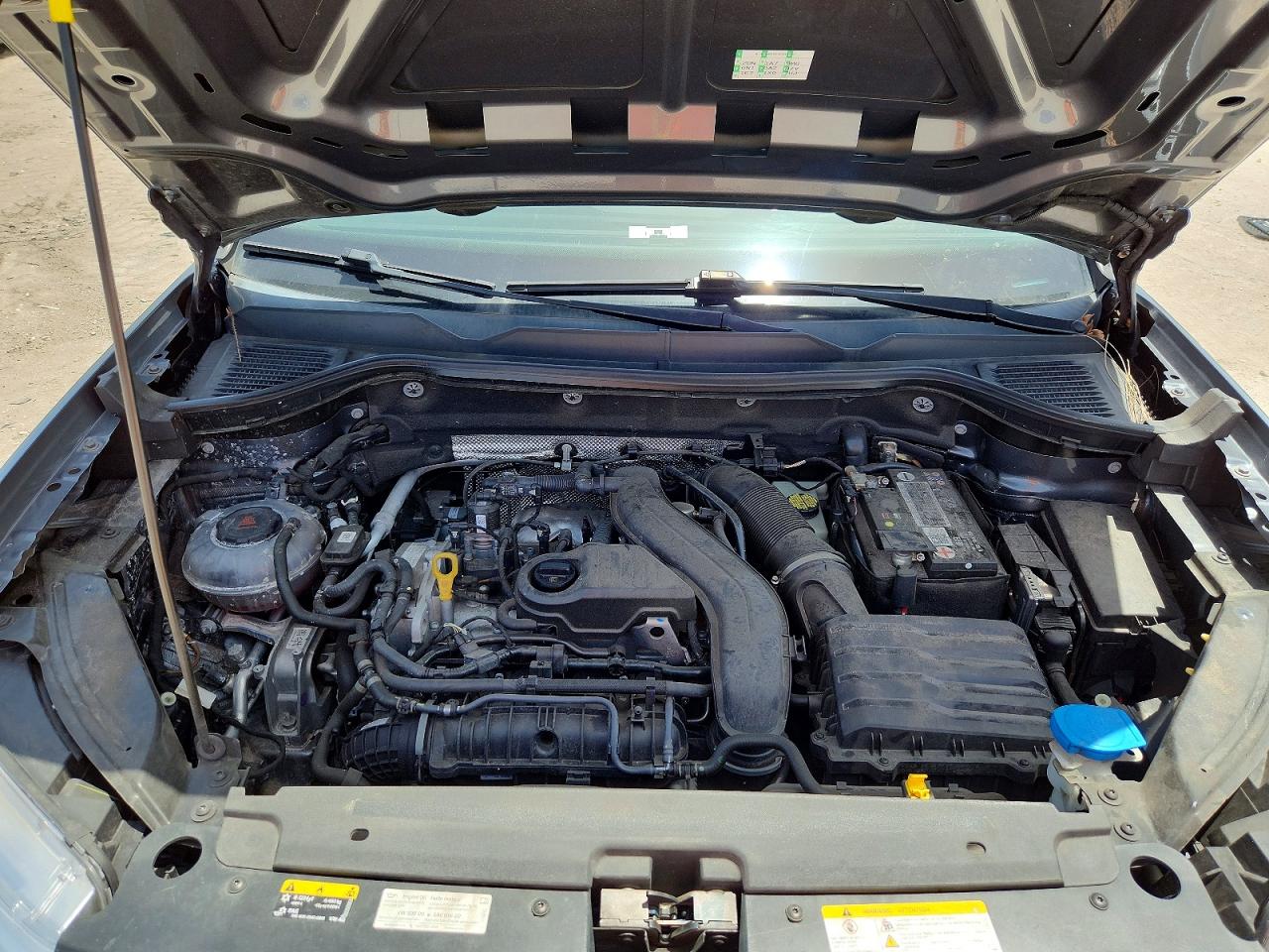 Volkswagen Taos SE 2022 11