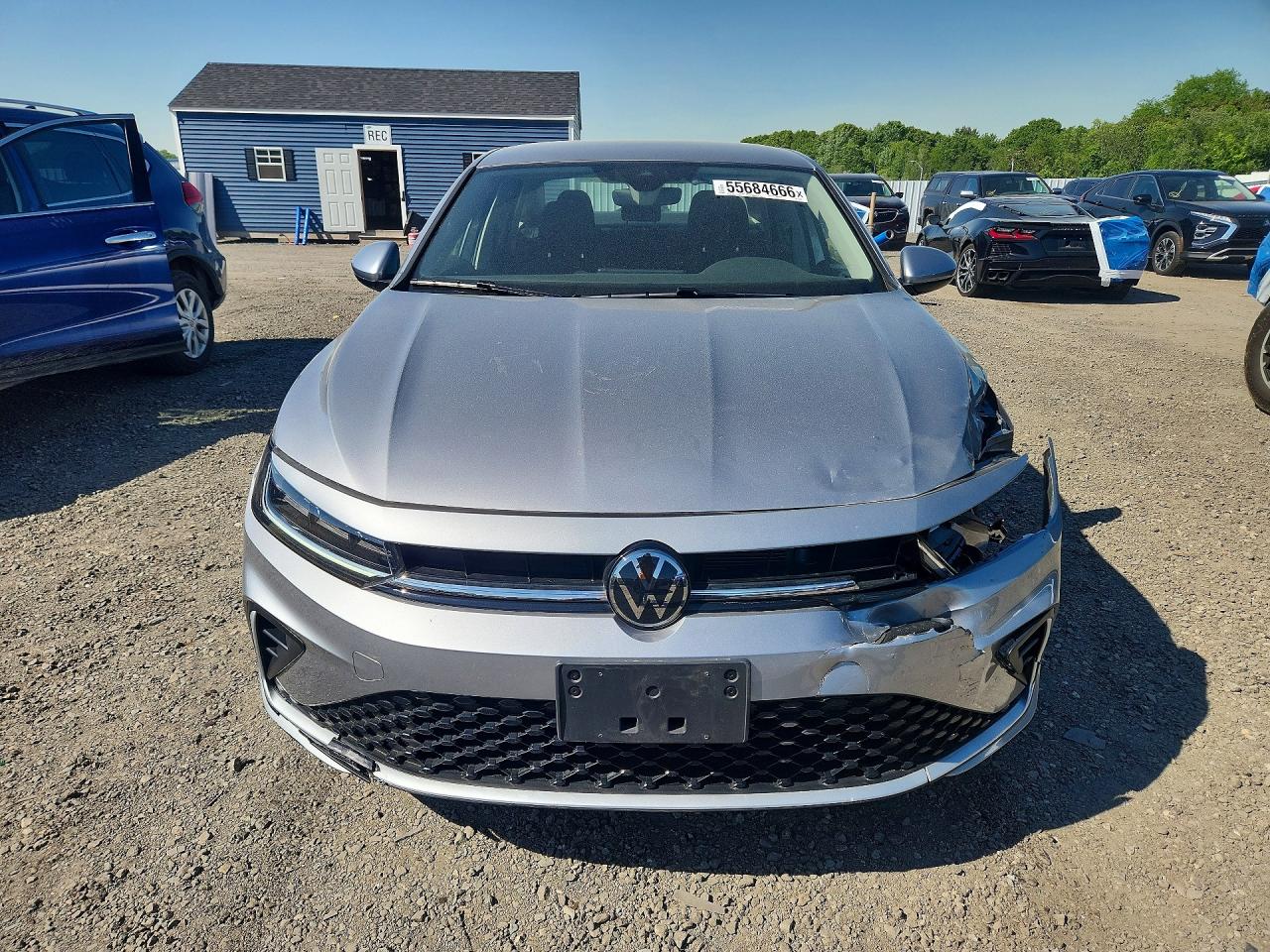 Volkswagen Jetta S 2025 4
