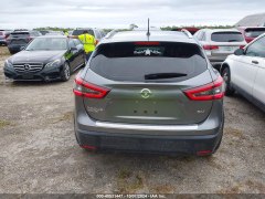 Nissan Rogue SV 2021 7