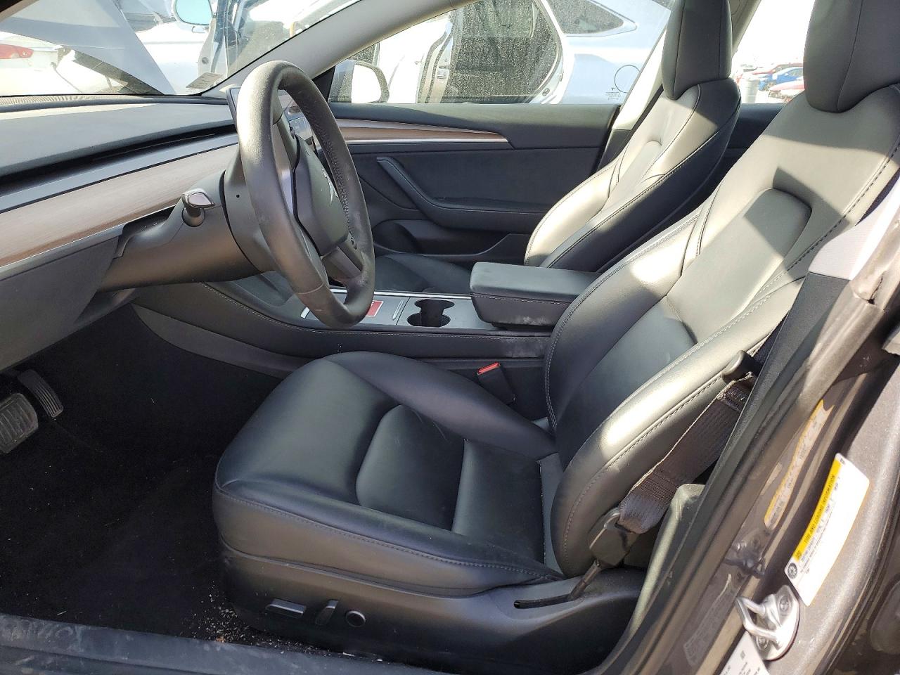 Tesla Model 3 2023 6