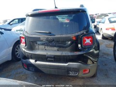 Jeep Renegade Altitude 2023 5