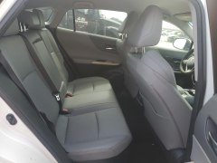 Toyota Venza XLE Hybrid 2022 9