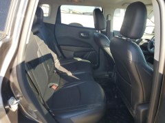 Jeep Compass Latitude 2019 9