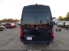 Mercedes-Benz Sprintert 2500 Standard Roof Passenger 2023 5