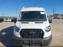 Ford Transit 250 Van 2023 6