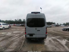 Mercedes-Benz Sprintert 2500 High Roof I4 2021 5