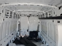 Ford Transit 350 Turbo 2024 9