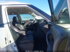 Infiniti QX80 Luxe 2020 8