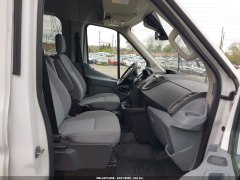 Ford Transit 150 Wagon XL 2017 7