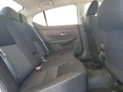 Nissan Sentra SV 2022 8