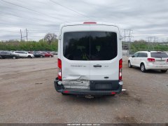 Ford Transit 150 Wagon XL 2017 4