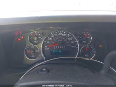 Chevrolet Express 2500 2020 9