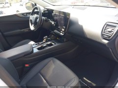 Lexus NX350 Premium 2022 8